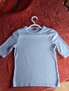 Women’s Light Blue Ribbed Crewneck Top